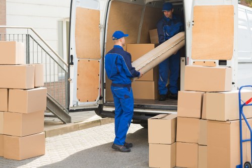 Moving truck service for homes and flats in Tufnell Park